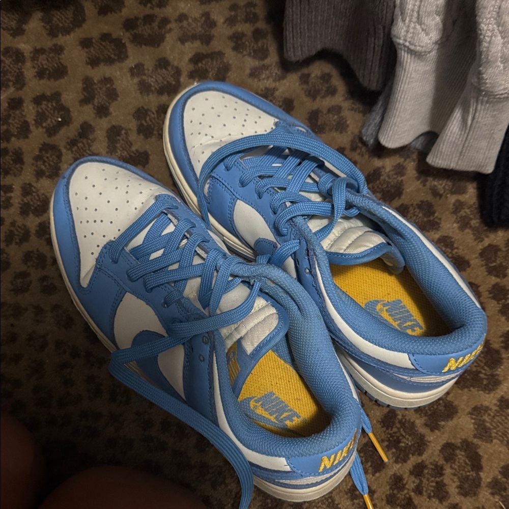 Nike Sky Blue and White dunks size 7